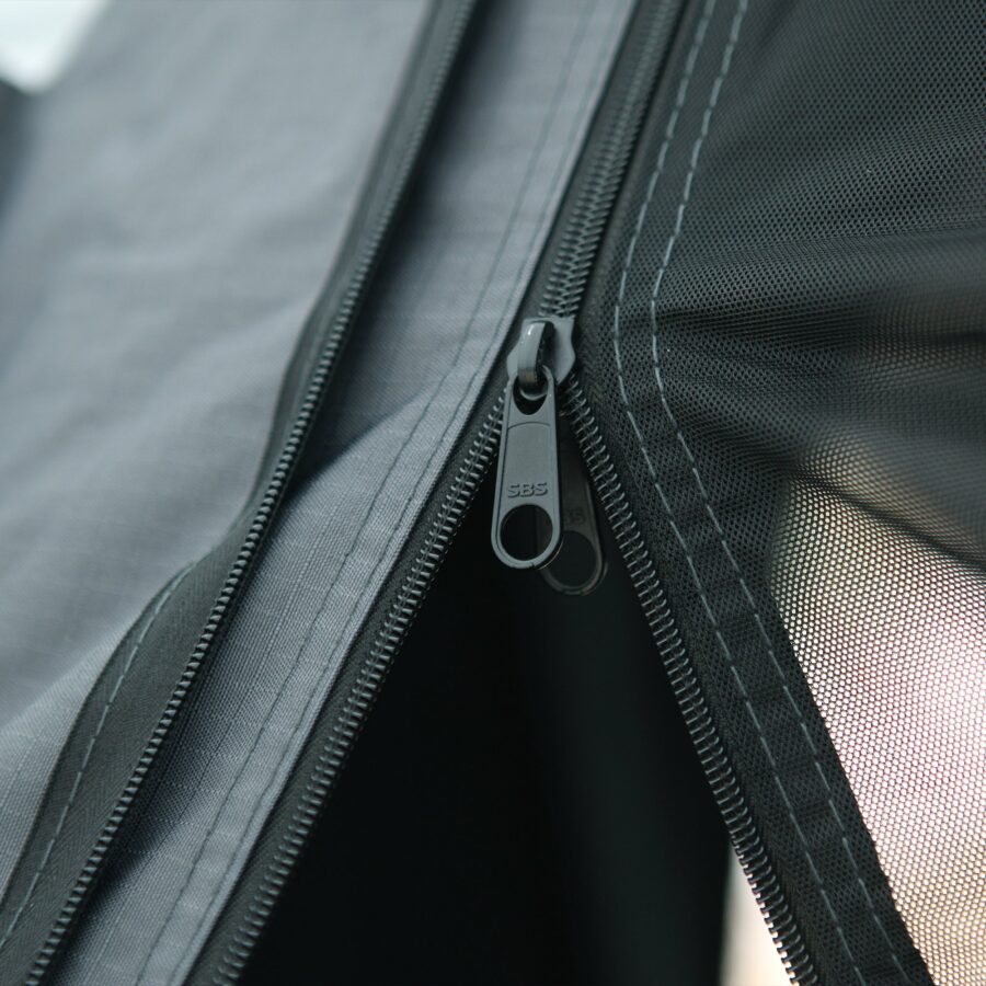 Fonello Pioneer Series Hard Shell Fold-Out Rooftop Tent - Image 5