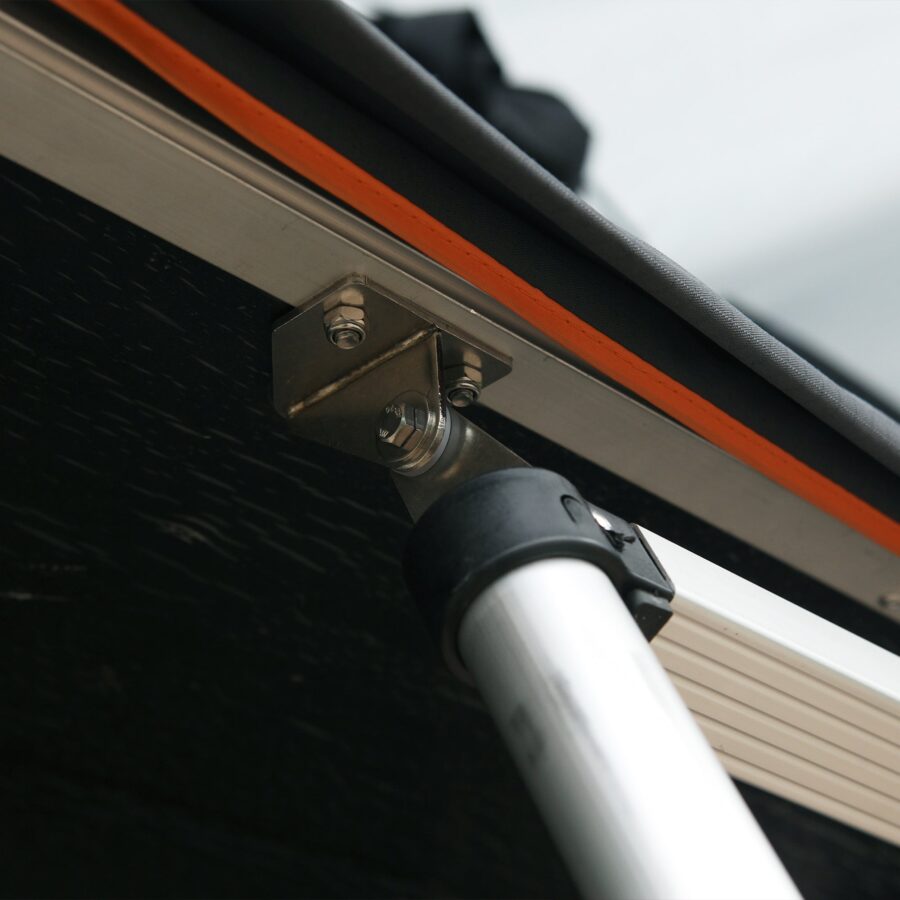 Fonello Pioneer Series Hard Shell Fold-Out Rooftop Tent - Image 7